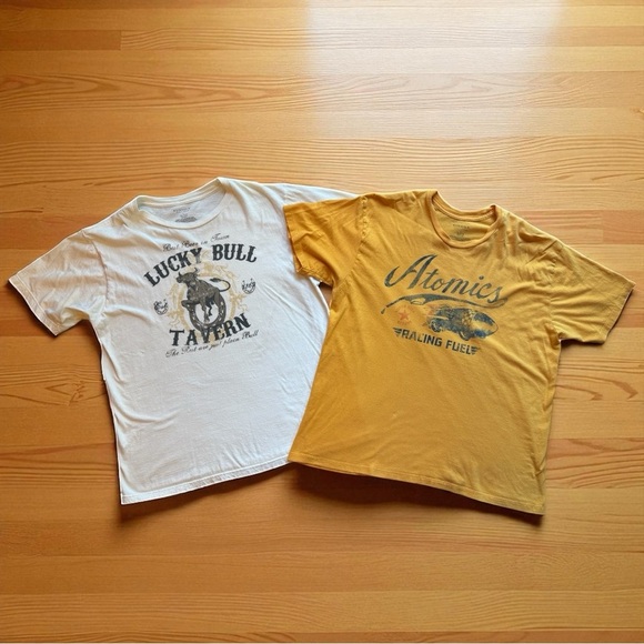 Sonoma Life + Style Graphic T-Shirts – Lucky Bull Tavern & Atomics Racing Size L - Picture 2 of 12